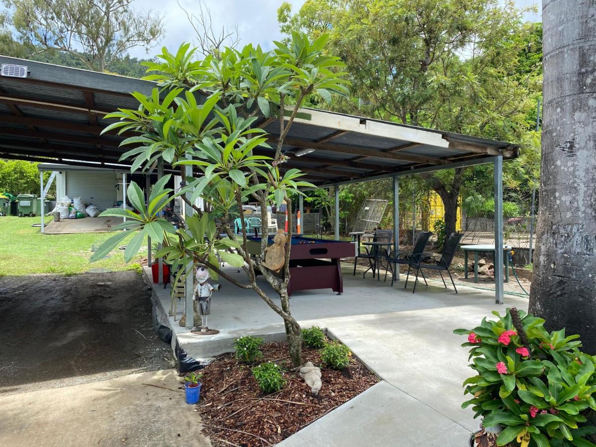 Bush Village Holiday Cabins Airlie Beach Luaran gambar