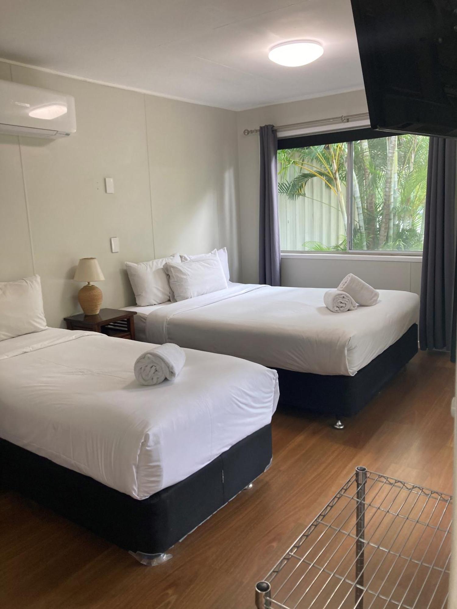 Bush Village Holiday Cabins Airlie Beach Luaran gambar